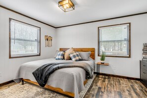 5 Schlafzimmer, Zimmersafe, kostenloses WLAN, Bettwäsche
