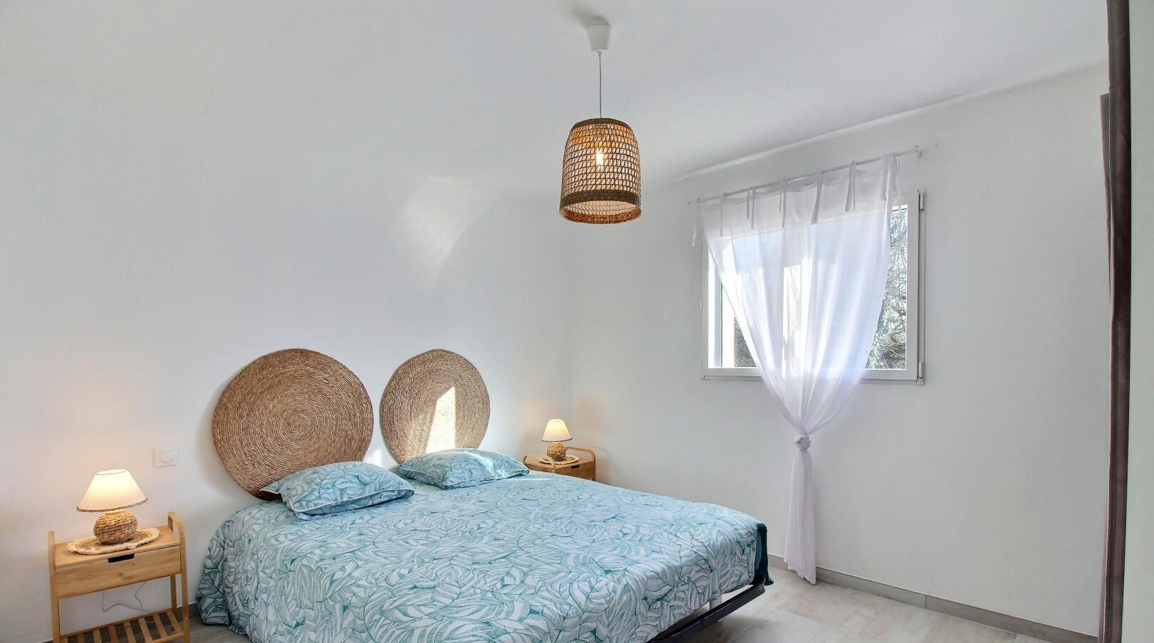 2 Schlafzimmer, Bügeleisen/Bügelbrett, kostenloses WLAN