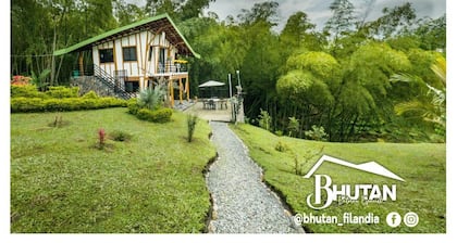 Family suite for 4 with private kitchen, bathroom, Balcony and living area