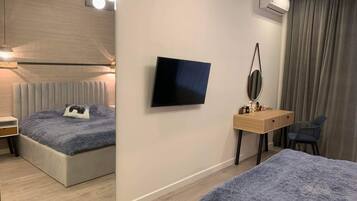 2 bedrooms, WiFi, bed sheets