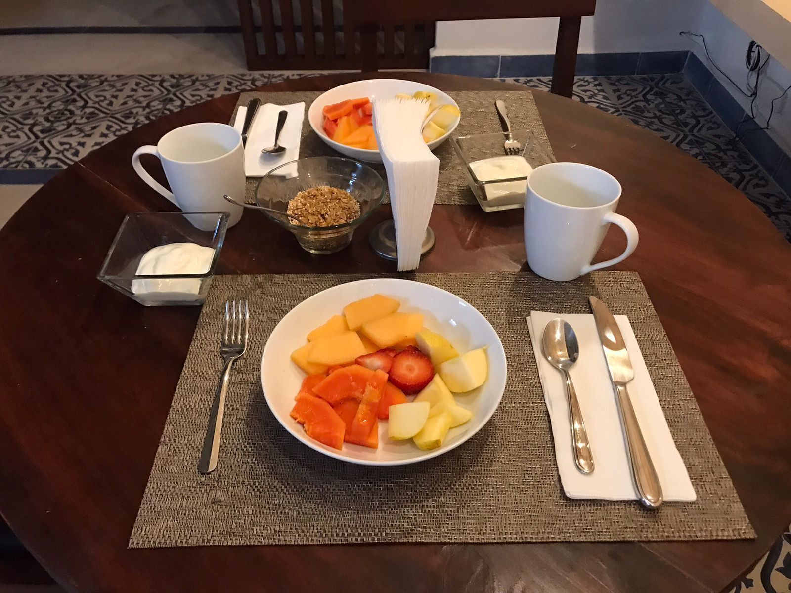 free daily english breakfast