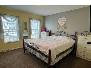 3 dormitoris, wifi i roba de llit 