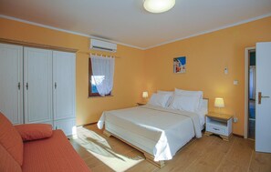 2 soverom, strykejern/-brett, wi-fi (inkludert) og sengetøy