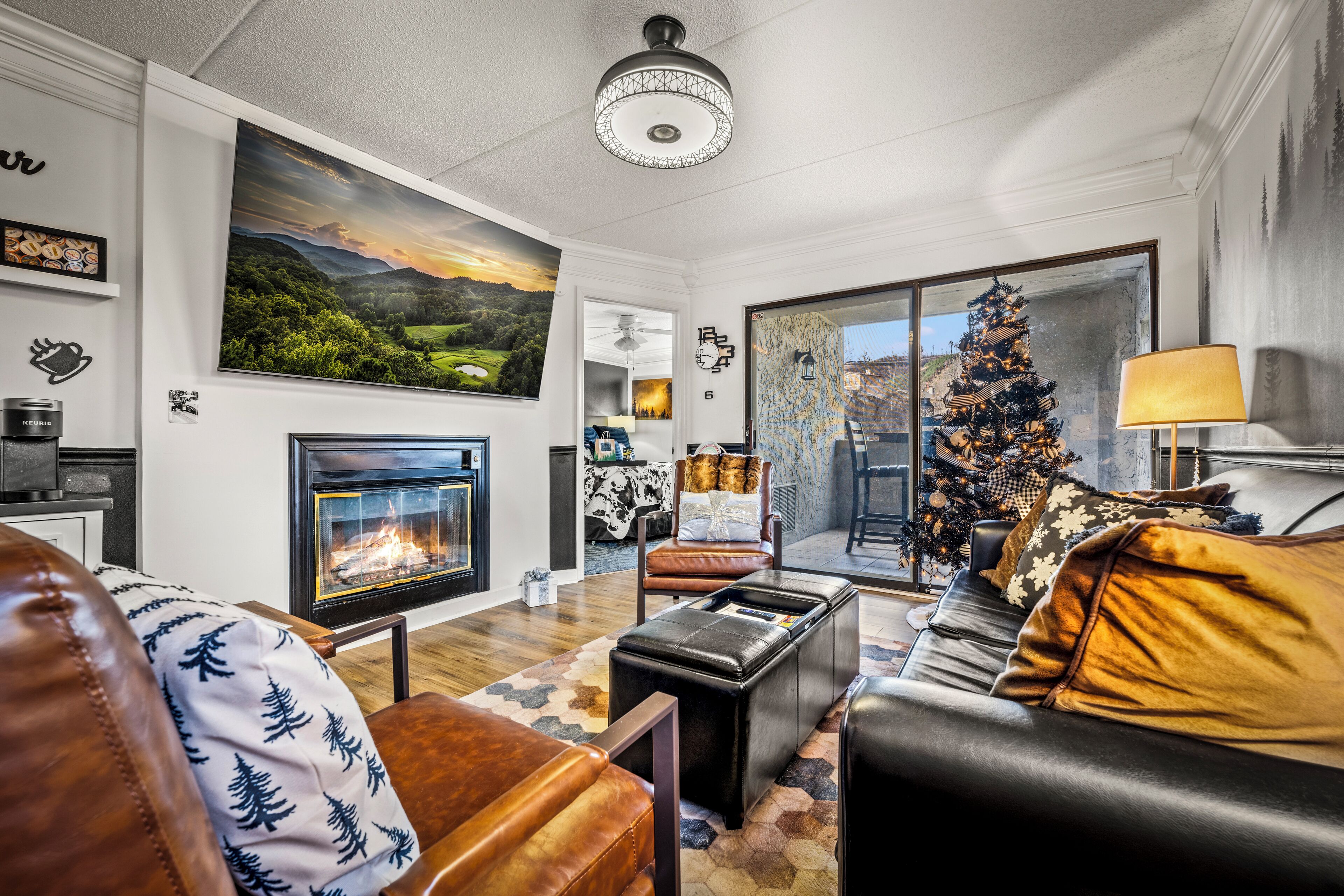 智能電視、壁爐