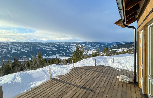 Property grounds - 3 bedroom stunning home in Aurdal (Aurdal)