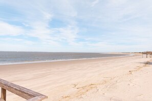 Tæt på stranden