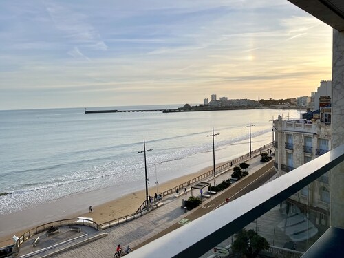 Accès direct à la Plage + Garage fermé