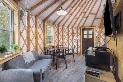 Luxury Glamping Yurt with Loft, Wood-Fired Hot Tub