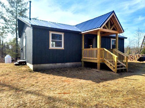 Idle-in-the-Wild Secluded Cabin-Wi-Fi, Hot Tub