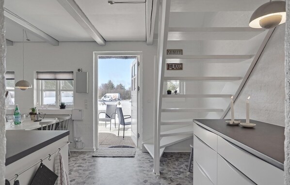 Interior - Stunning home in ålbæk with WiFi (Ålbæk)