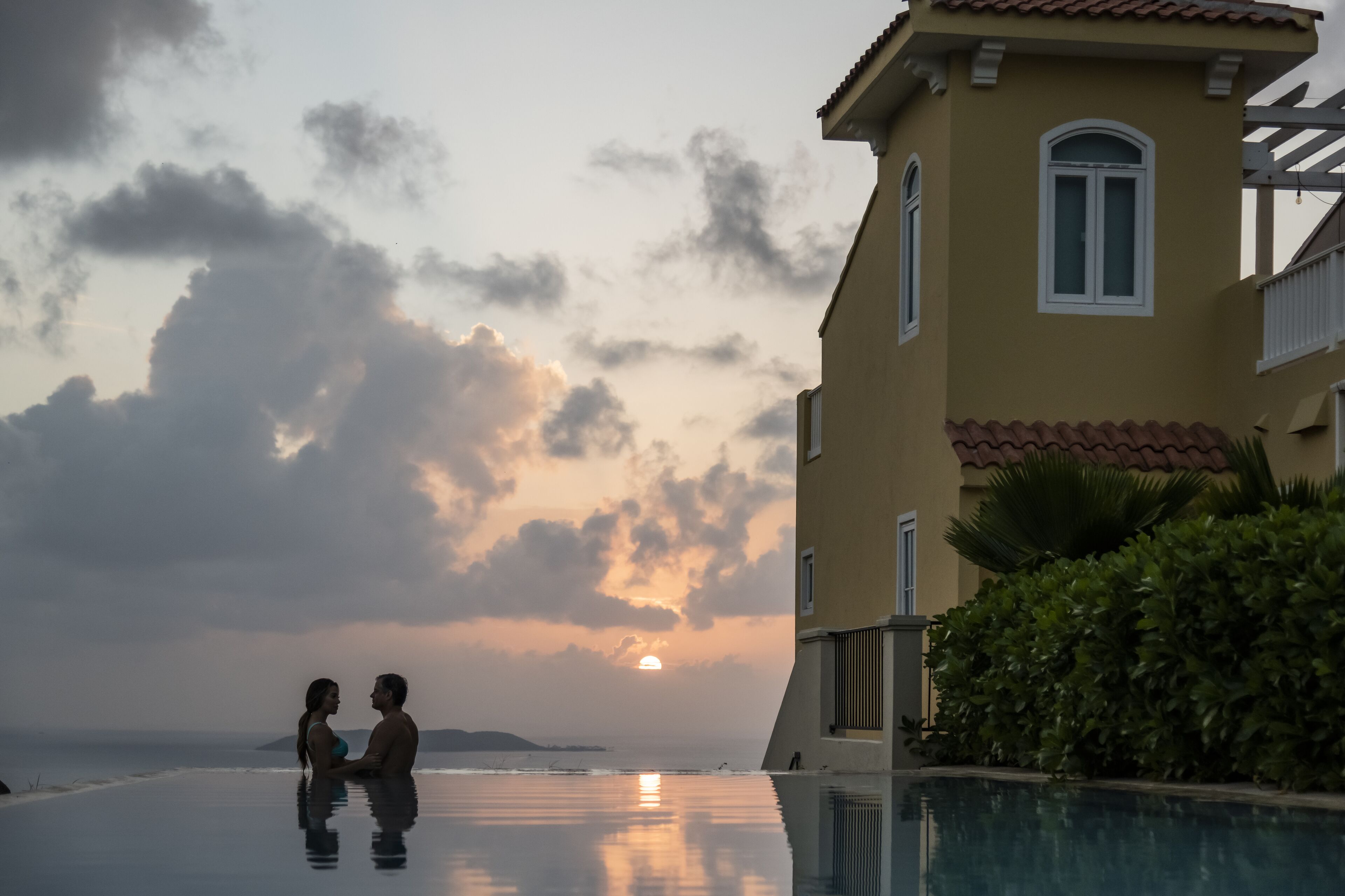 2 piscine all'aperto, cabanas (a pagamento)