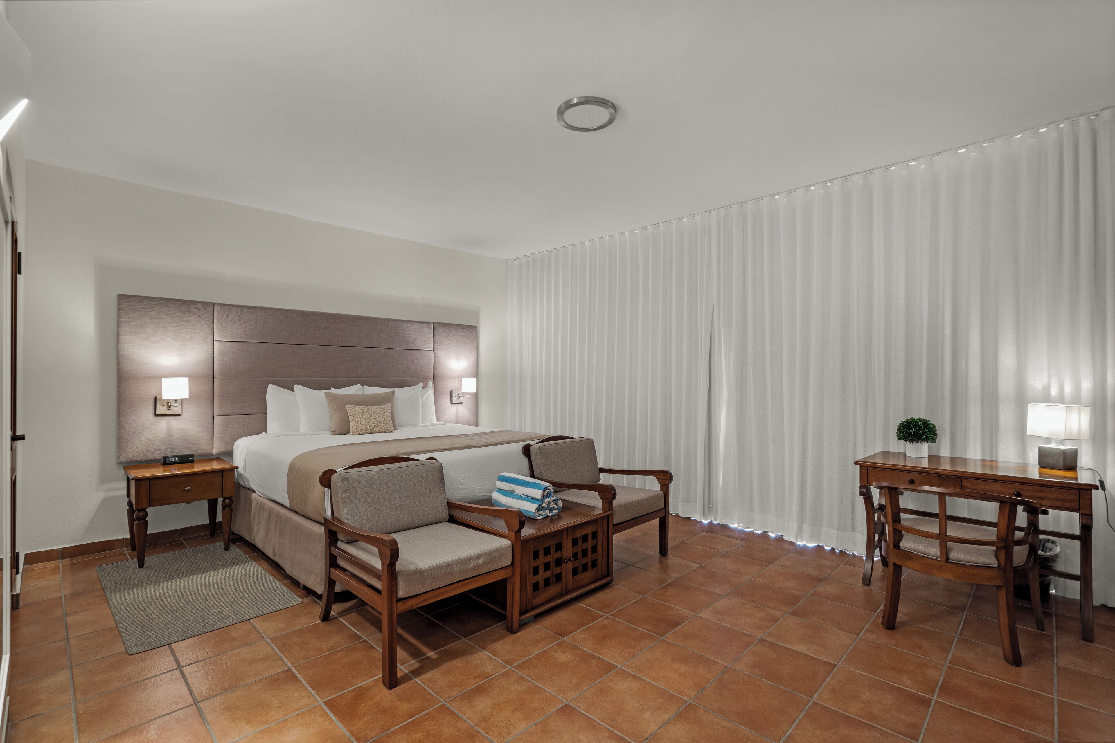 Premium bedding, in-room safe, blackout curtains, iron/ironing board