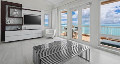 Las Casitas Village at El Conquistador