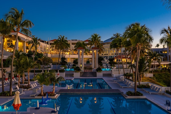 2 outdoor pools, open 9:00 AM to 5:00 PM, cabanas (surcharge)