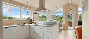 2 bedroom awesome home in Tranekær