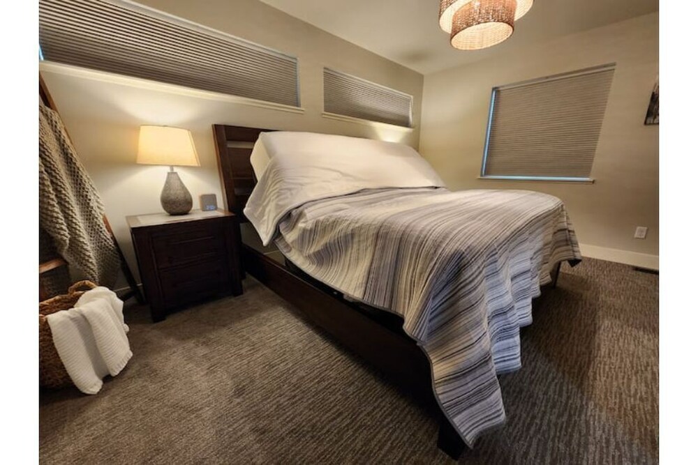 Style and comfort in Helena! Easy access to any part of Helena Helena