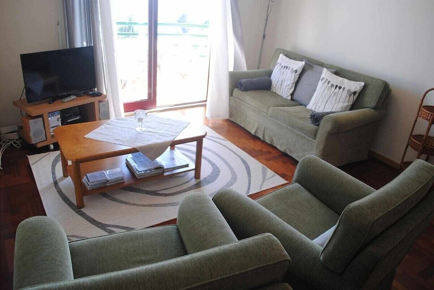 Pia's Place - Apt With Sea View - Caniço