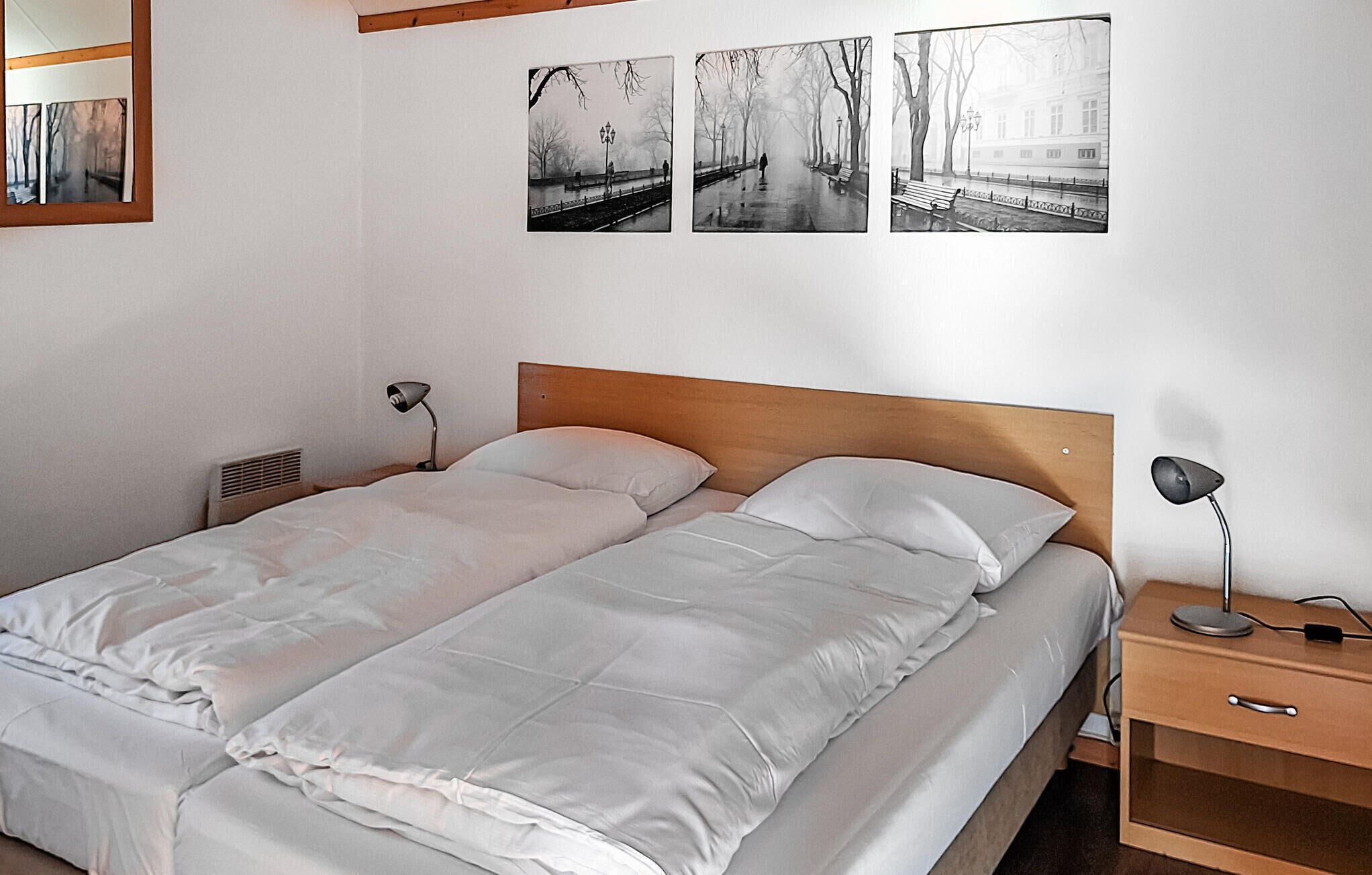 3 bedrooms, travel crib, free WiFi