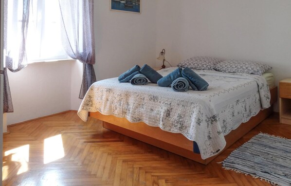 3 chambres, Wi-Fi gratuit, draps fournis