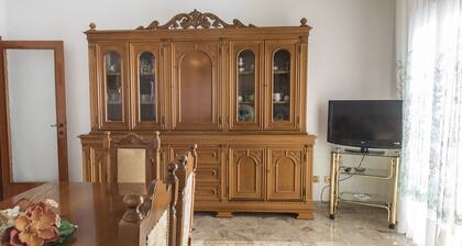 S283 - Sirolo, large panoramic four-room apartment