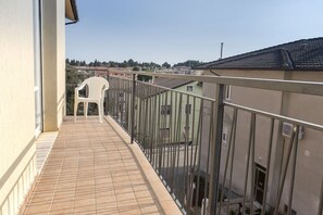 Property grounds - S283 - Sirolo, large panoramic four-room apartment (Sirolo)