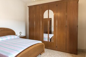 3 Schlafzimmer, Bettwäsche