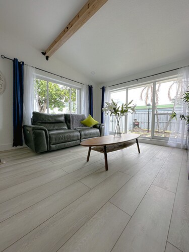 Dream Vacation House 4B/2B Miami, FL