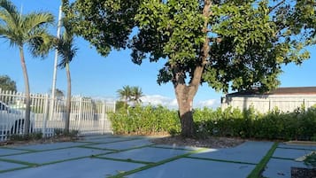 Enceinte de lâhĂ©bergement