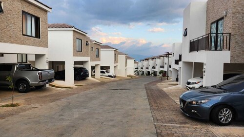 New secured, clean and private place