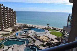 Living area - Las Palomas 5-Star Resort (Puerto Peñasco)