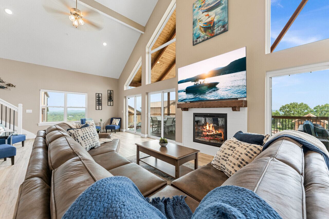 智能電視、壁爐