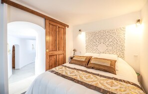 6 chambres, lit parapluie, Wi-Fi gratuit, draps fournis