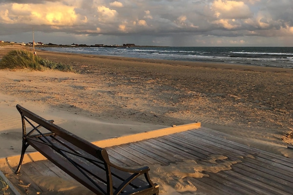 Playa en los alrededores y pesca