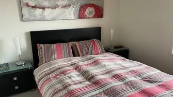 2 bedrooms, free WiFi, bed sheets