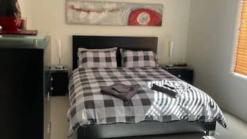 2 bedrooms, free WiFi, bed sheets