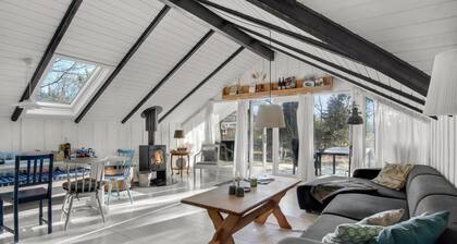 Gorgeous home in Sjællands Odde