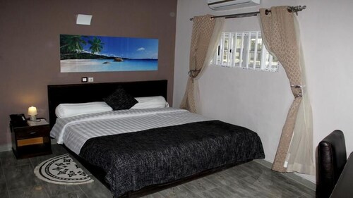 BENIN CITY CENTER HOTEL
