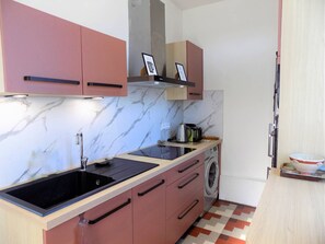 Fridge, microwave, dishwasher, toaster