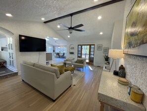 Smart TV, fireplace, ping pong, offices