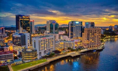 Natol Homestay-Riverbank Suites High Rise City Centre