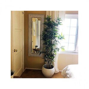 2 bedrooms, desk, iron/ironing board, travel crib