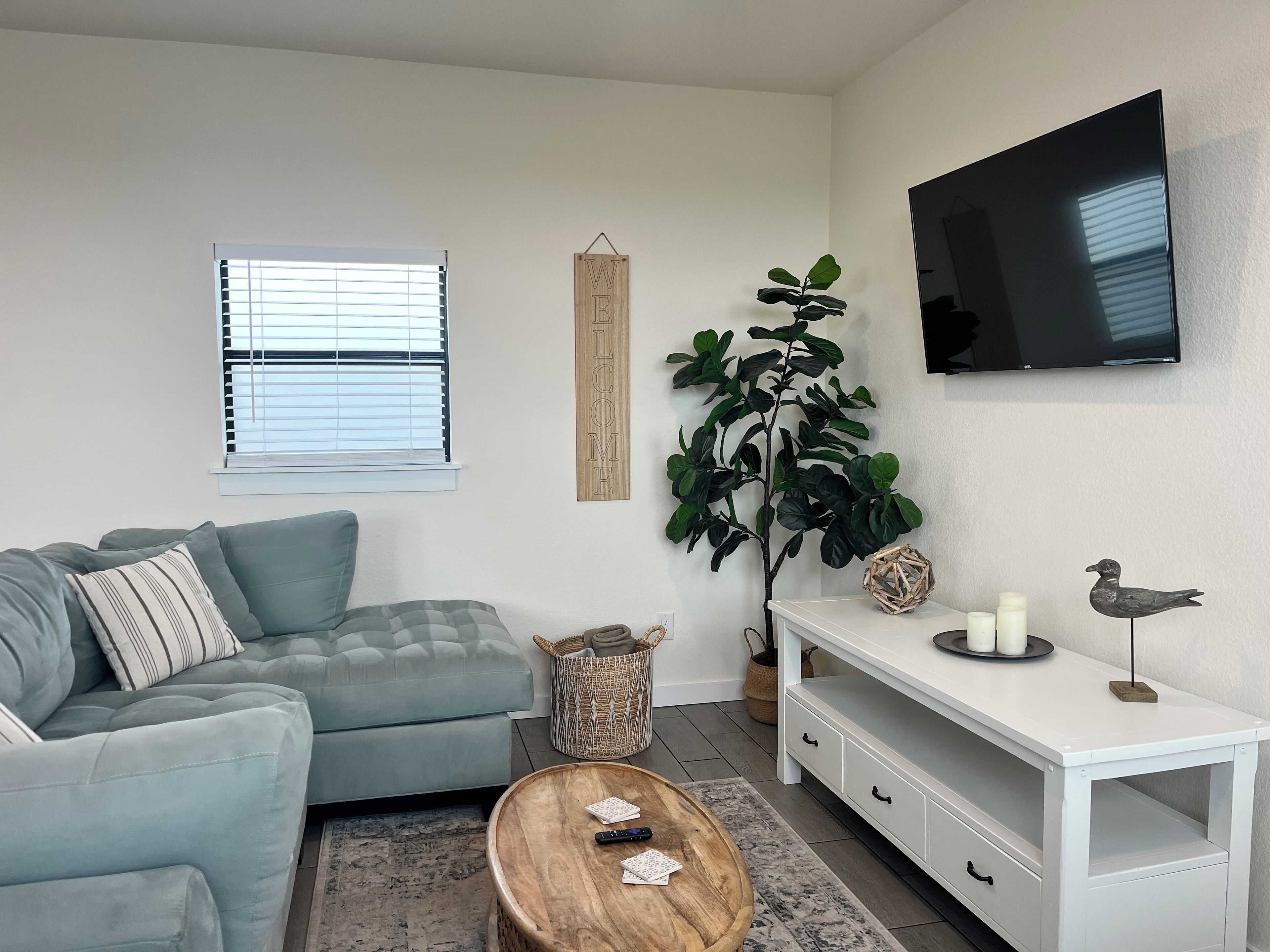 Hilltop Haven, Country Close Getaway - Lakeway, TX