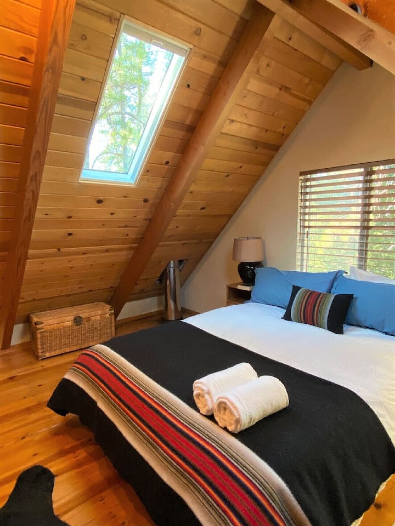 3 Schlafzimmer, Schreibtisch, Bügeleisen/Bügelbrett, Reisekinderbett