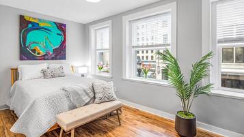 1 bedroom, iron/ironing board, free WiFi, bed sheets