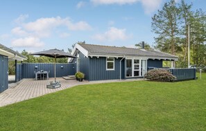 Exterior - Nice home in Hals with kitchen (Hals)
