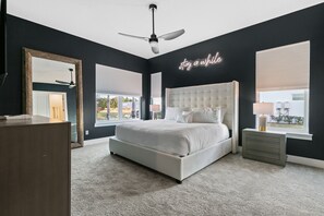 8 bedrooms, iron/ironing board, WiFi, bed sheets - Grand Casita Cantina | 8 Bed, 8.5 Baths, Remarkable Themed Rooms and Games Room, Private Pool (Kissimmee)