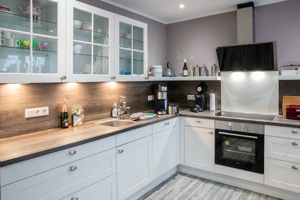 Imagen sin descripción, 1 de 38, botón