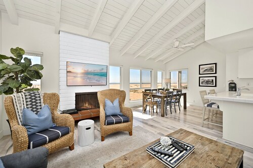 Oceanfront Home on the Boardwalk w/ 3 car Garage, AC, Giant Patio, Ocean Views, Walk to Pier