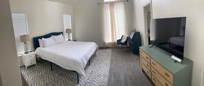 4 bedrooms, bed sheets