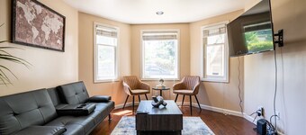 A+ DT 4BR Vic Walk to UC Davis & Shriner Med Cen